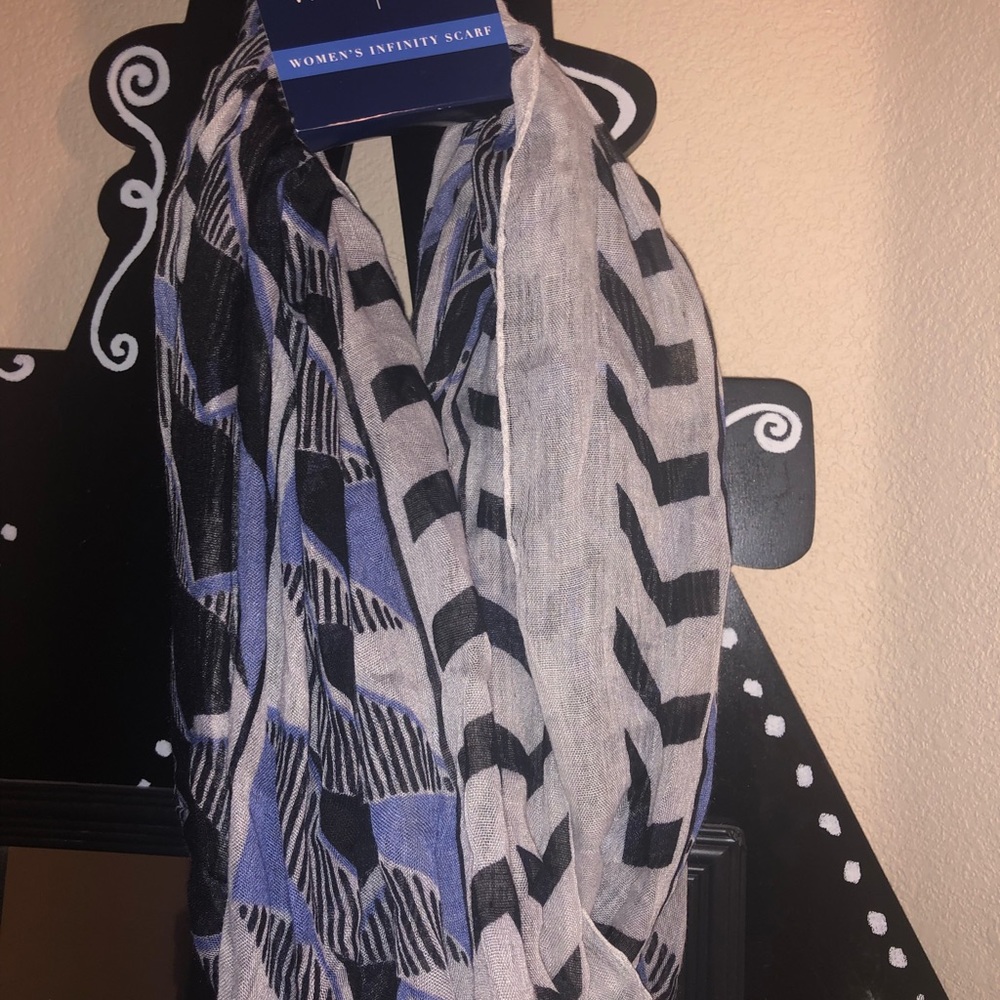 Brand New Infinity Scarf!